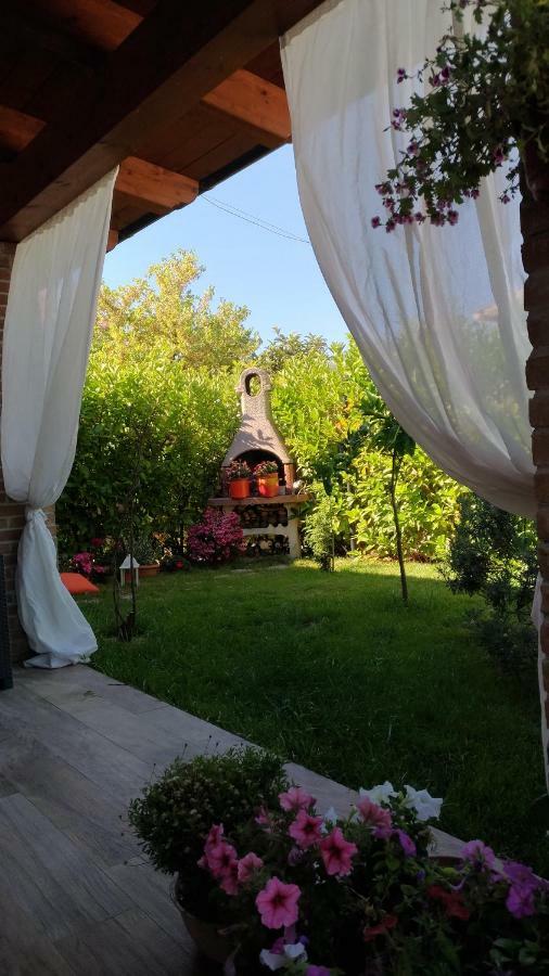 مبيت وإفطار تيرمولي Il Casale Di Rodolfo المظهر الخارجي الصورة